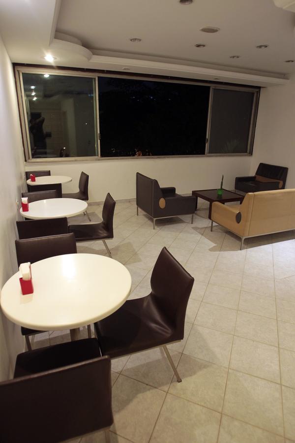 Hangar Rio Hostel リオデジャネイロ エクステリア 写真